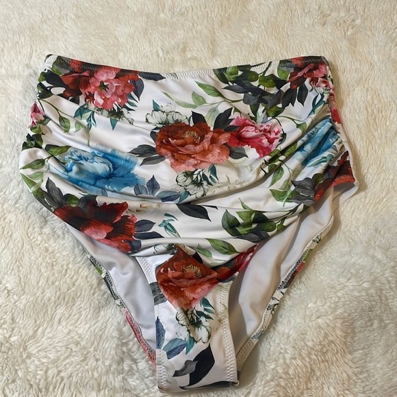 NWOT Cupshe High Waisted Bikini Bottoms - Picture 1 of 4
